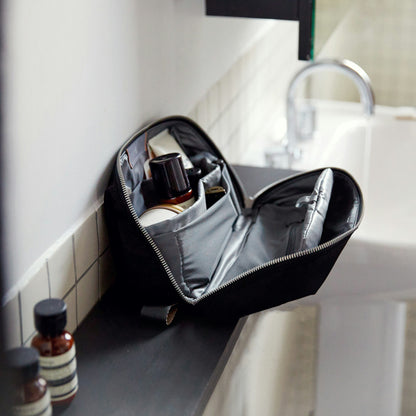Toiletry Kit Plus - US 3577
