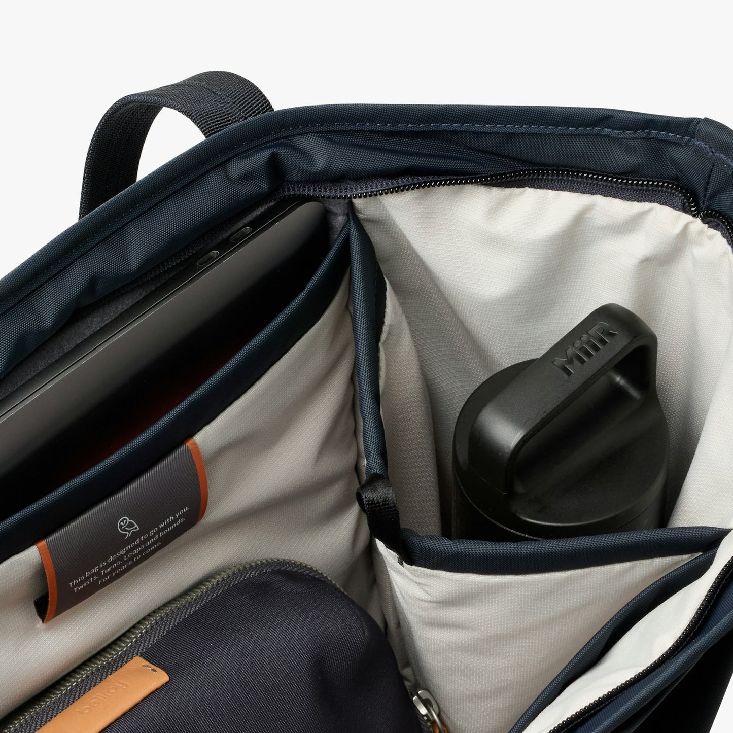 Tokyo Tote - US 3321