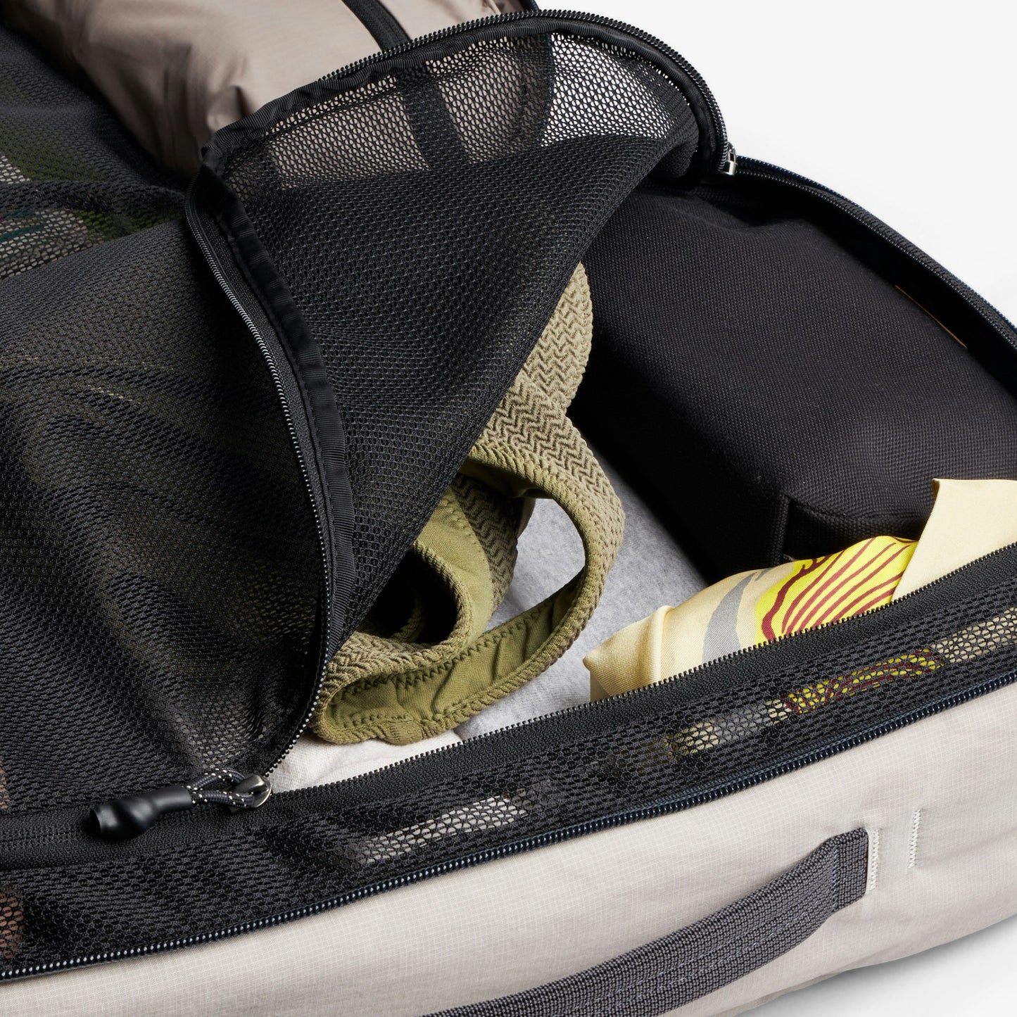 Lite Travel Pack 30L - US 9281