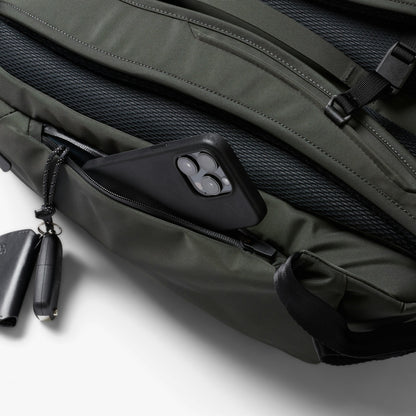 Transit Workpack Pro 22L - US 7126