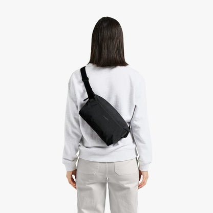 Carryology Essentials Sling - US 5422