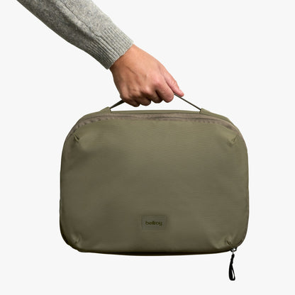 Hanging Toiletry Kit Plus - US 5332