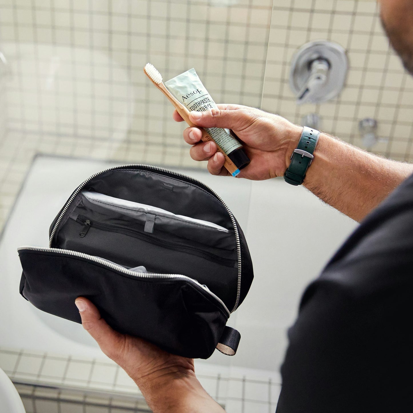 Toiletry Kit Plus - US 0861
